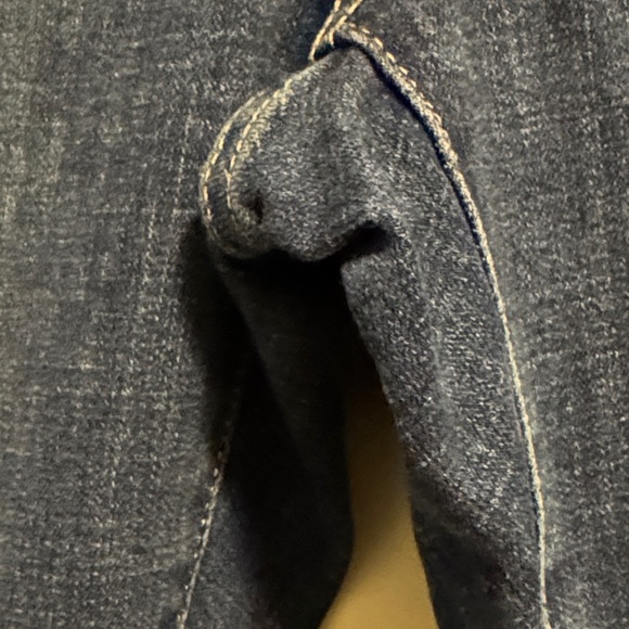 Levi's Women's Skinny Jeans in Deep Blue - Picture 3 of 9